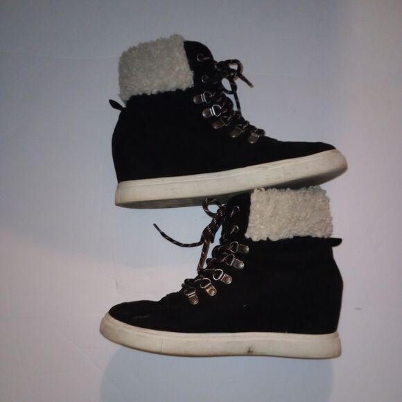 🆕👟Madden Girl Paige Sneaker Ankle Wedge Boots - Picture 4 of 9